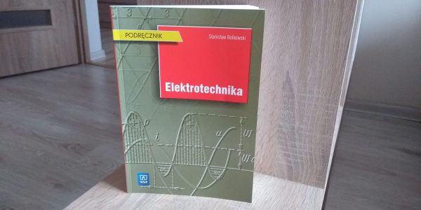 Elektrotechnika – Recenzja